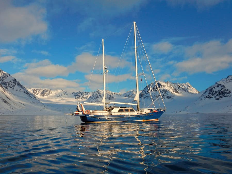 Spitzberg - exploration polaire et ski de randonnée à bord du voilier Kamak